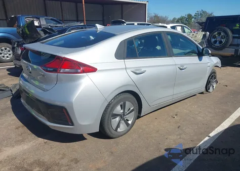 2019 Hyundai Ioniq Hybrid Blue из США, поврежденный, VIN KMHC65LC8KU119548